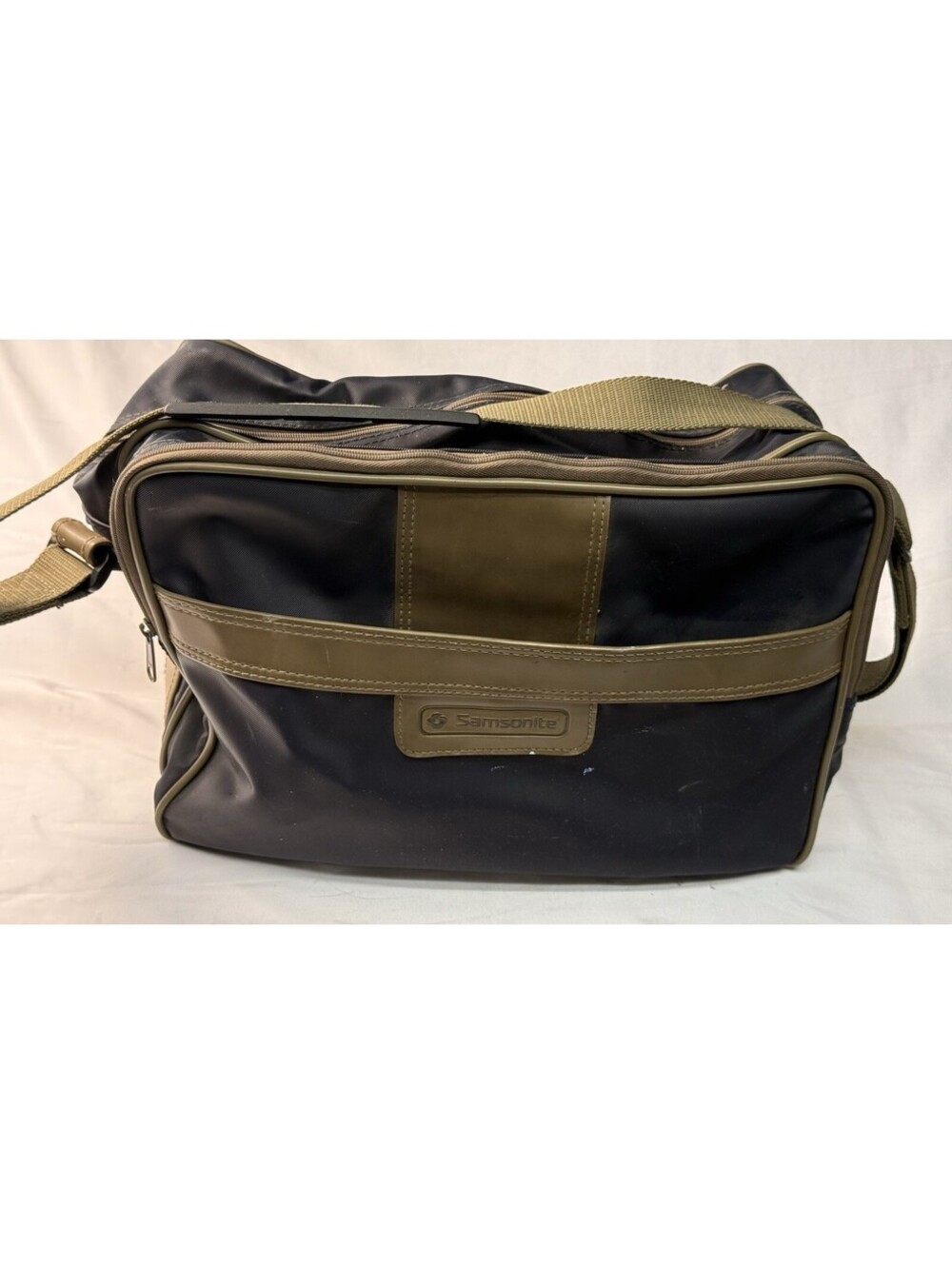 Vtg 70’s Samsonite Navy Blue Tan Flight Bag Carry On Shoulder Luggage Retro